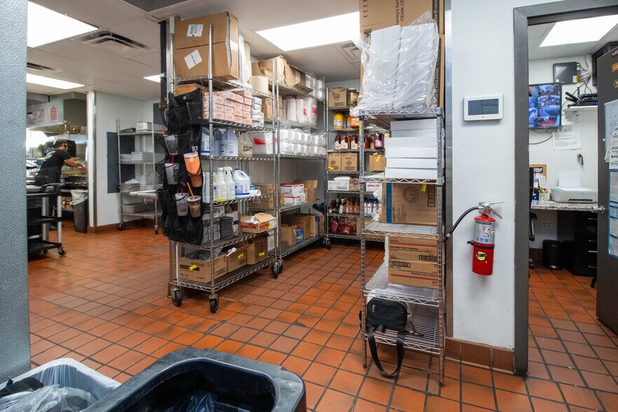 More Photos Of 5908 Orange Blossom Trl, Orlando Fast Food For Sale