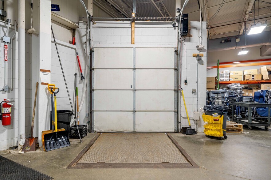 More Photos Of 63 Neck Rd, Haverhill Light Manufacturing For Sale