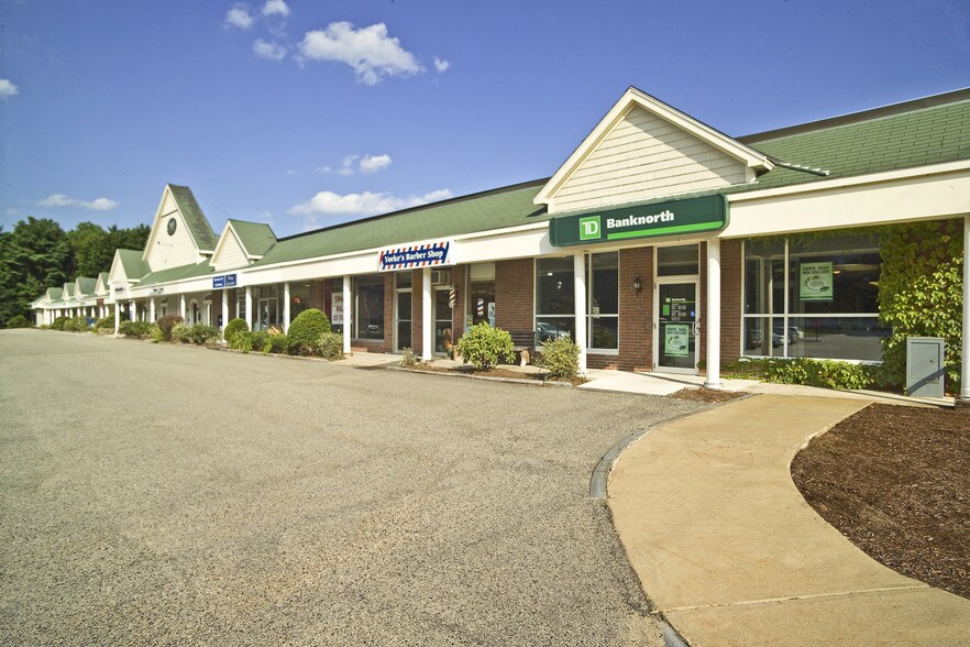 More Photos Of 127 Long Sands Rd, York Storefront For Lease
