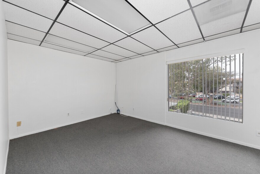 More Photos Of 720 N Ventura Rd, Port Hueneme Office Residential For Sale