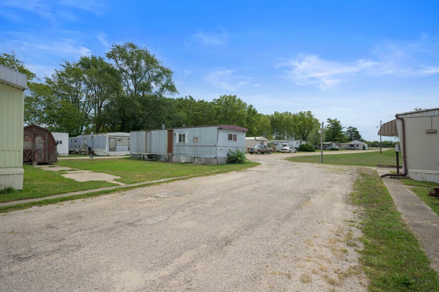 More Photos Of 2000 E 29th St, Muncie Manufactured Housing Mobile Home Park For Sale