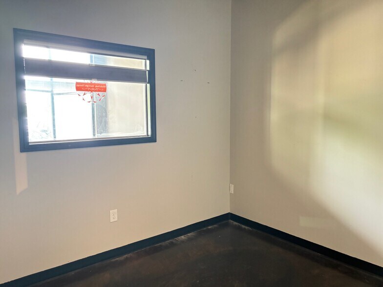 More Photos Of 1905 Rice Rd, Matthews Unknown For Lease