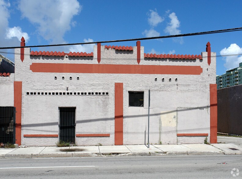 More Photos Of 926 NW 7th Ave, Miami Light Manufacturing For Lease