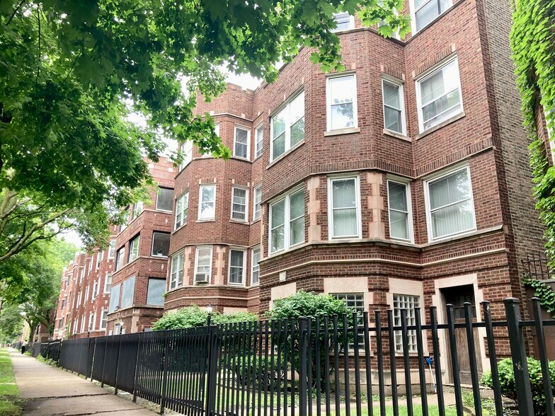 Primary Photo Of 8021 S Drexel Ave, Chicago Multifamily For Sale