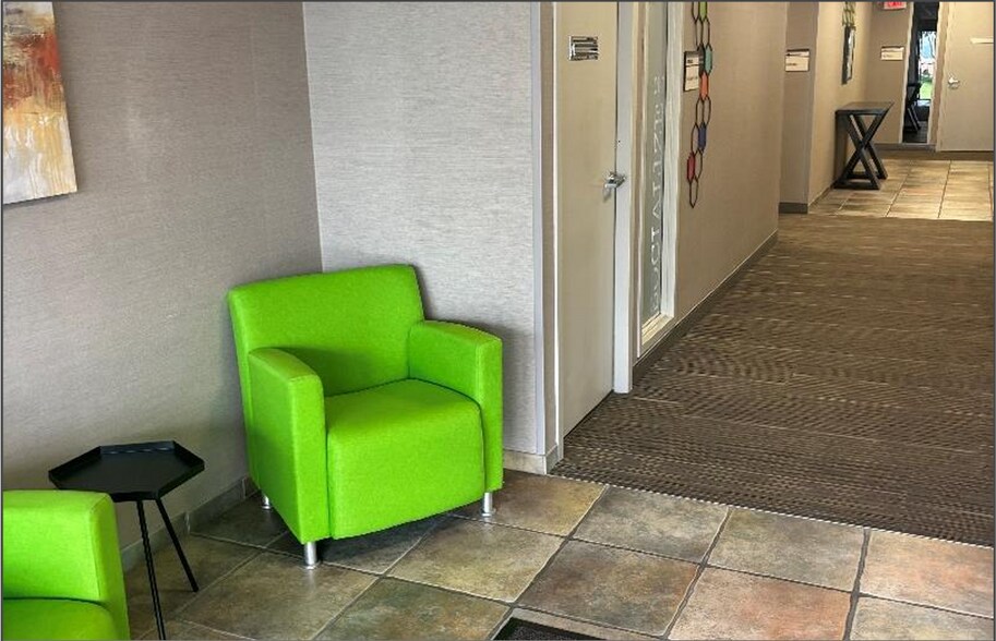 More Photos Of 4010 Executive Park Dr, Sharonville Office For Lease