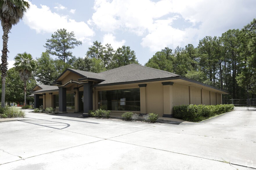 More Photos Of 7002 Normandy Blvd, Jacksonville Medical For Lease