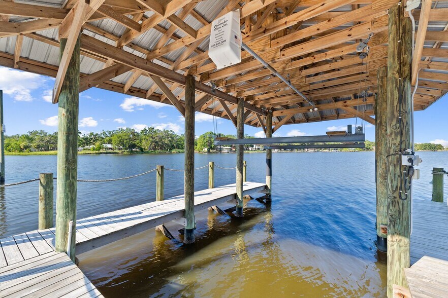 More Photos Of 104 George Ellis Pt, Freeport Land For Sale