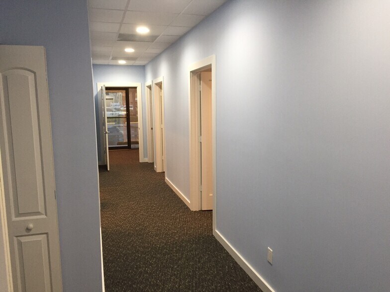 More Photos Of 10887 N Military Trl, Palm Beach Gardens Medical For Lease