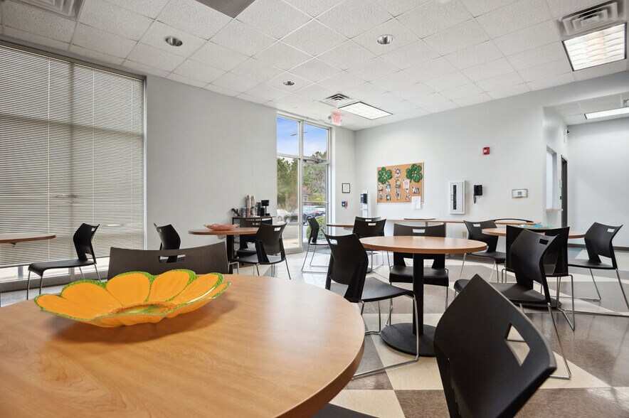 More Photos Of 105 New Frontier Way, Jacksonville Schools For Sale
