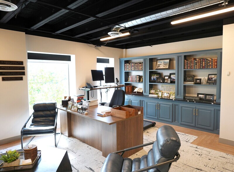 More Photos Of , Oklahoma City Office For Sale