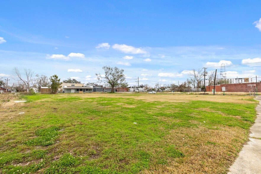 More Photos Of Ryan Street, Lake Charles Land For Sale