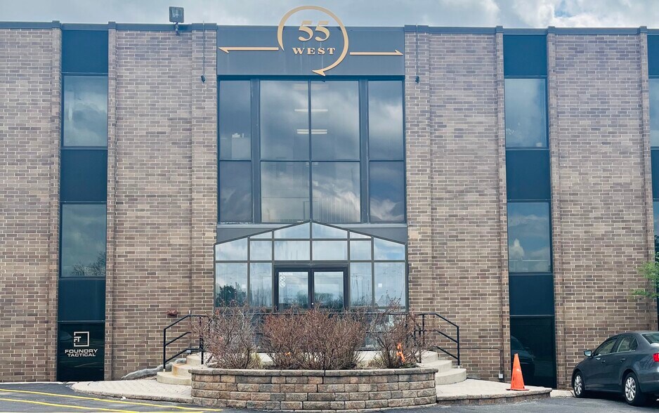 More Photos Of 55 W 22nd St, Lombard Office For Lease