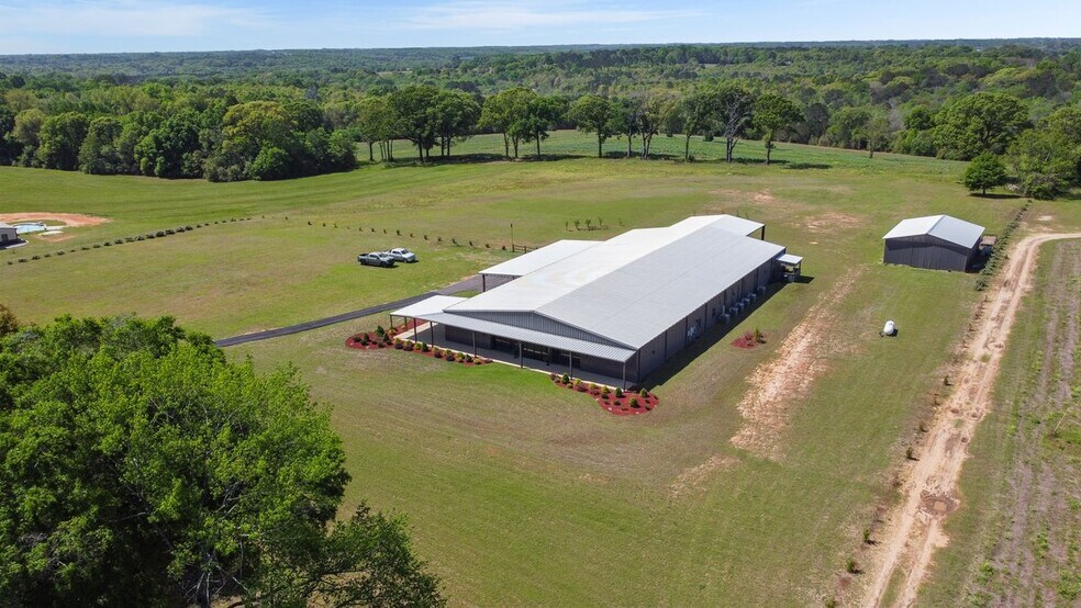 More Photos Of 11179 County Road 1, Enterprise Flex For Sale