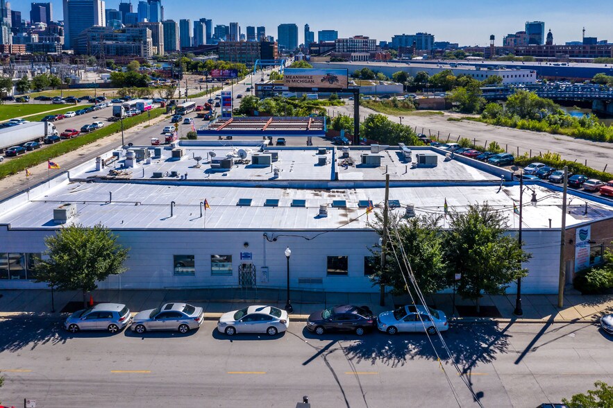 More Photos Of 1240 N Halsted St, Chicago Auto Repair For Lease