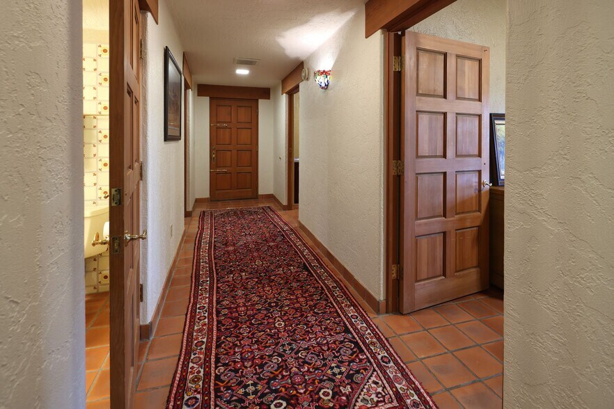 More Photos Of 13105 E Placita Las Avenas, Tucson Horse Stables For Sale