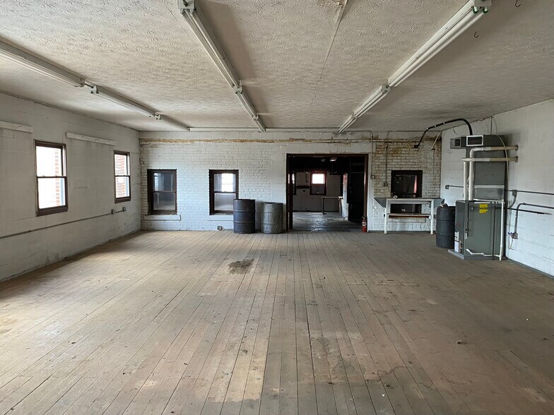 More Photos Of 4298 Pearl Rd, Cleveland Loft Creative Space For Lease