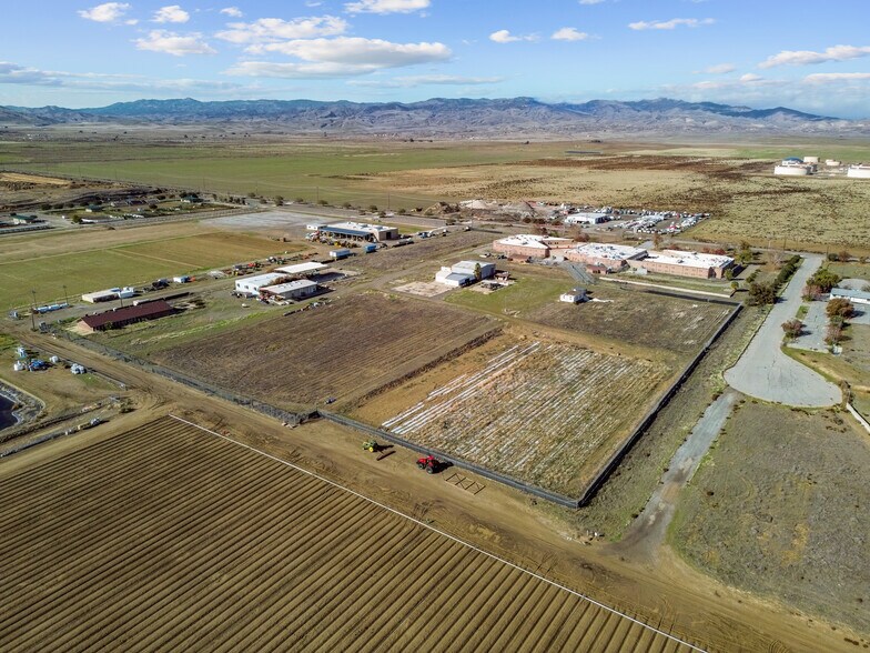 More Photos Of 185 W Gale Ave, Coalinga Correctional Facility For Sale