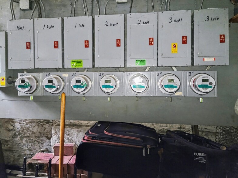 More Photos Of 1722 Putnam Ave, Ridgewood Multifamily For Sale