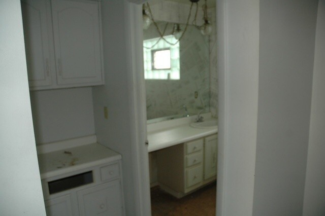 More Photos Of 491 Peach Way, North Versailles Light Distribution For Lease