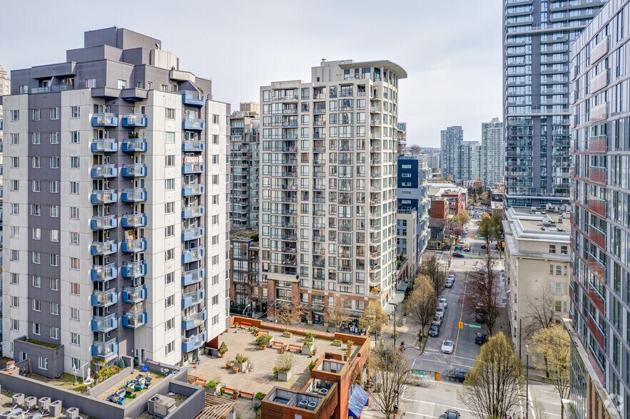 Primary Photo Of 1092 Seymour St, Vancouver Apartments For Sale
