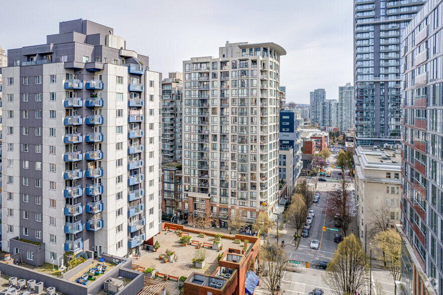 Primary Photo Of 1092 Seymour St, Vancouver Apartments For Sale