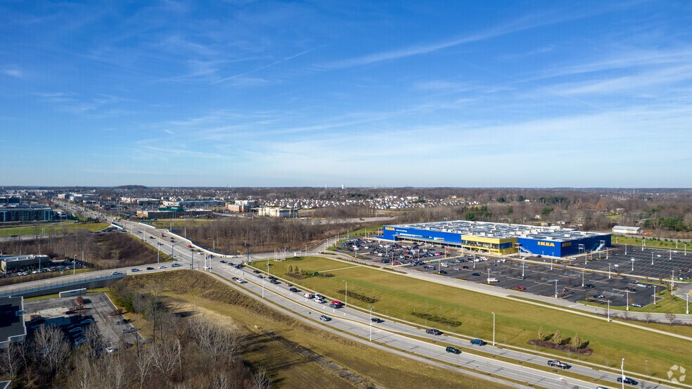 More Photos Of 8720 Orion Pl, Columbus Office For Lease