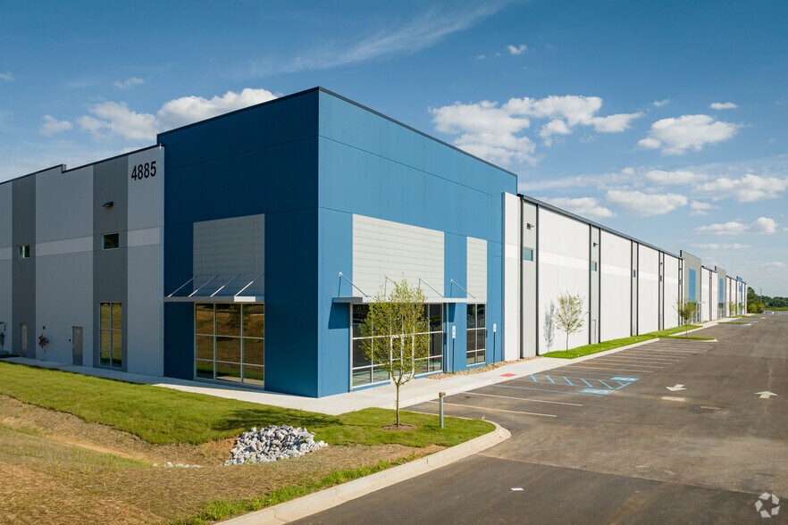 Primary Photo Of 4885 Claude Ramsey Pky, Chattanooga Manufacturing For Lease