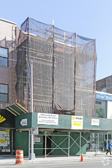 More Photos Of 709 Grand St, Brooklyn Storefront Retail Residential For Lease