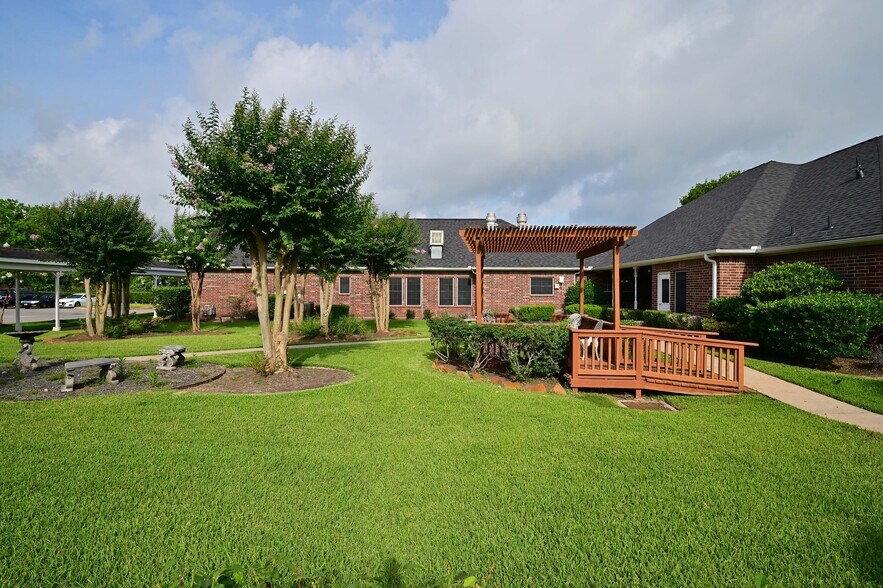 More Photos Of 2021 FM 1092 Rd, Missouri City Assisted Living For Sale