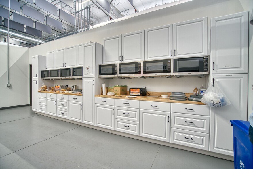 More Photos Of 4880 Eagle Pl, Frederick Industrial For Sale