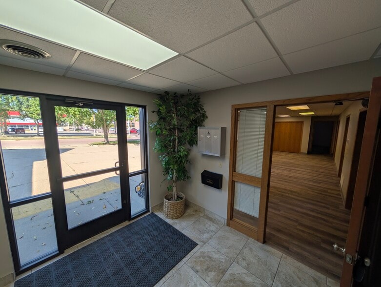 More Photos Of 427 N Minnesota Ave, Sioux Falls Office For Lease