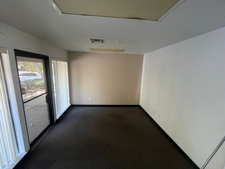 More Photos Of 7932 Sunset Ave, Fair Oaks Office For Lease