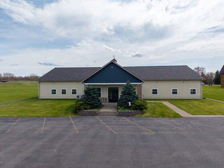 More Photos Of 4647 Reservoir Rd, Geneseo Flex For Sale