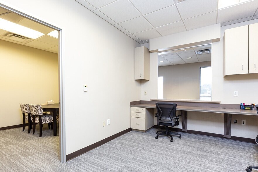 More Photos Of 11901 Parmer Ln, Cedar Park Medical For Lease