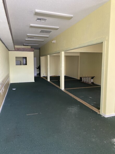 More Photos Of 15437 S US Highway 441, Summerfield Medical For Sale