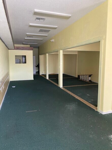 More Photos Of 15437 S US Highway 441, Summerfield Medical For Lease