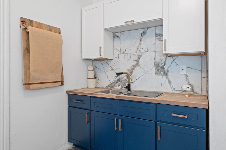 More Photos Of 4431 Allison St, Norwood Apartments For Sale