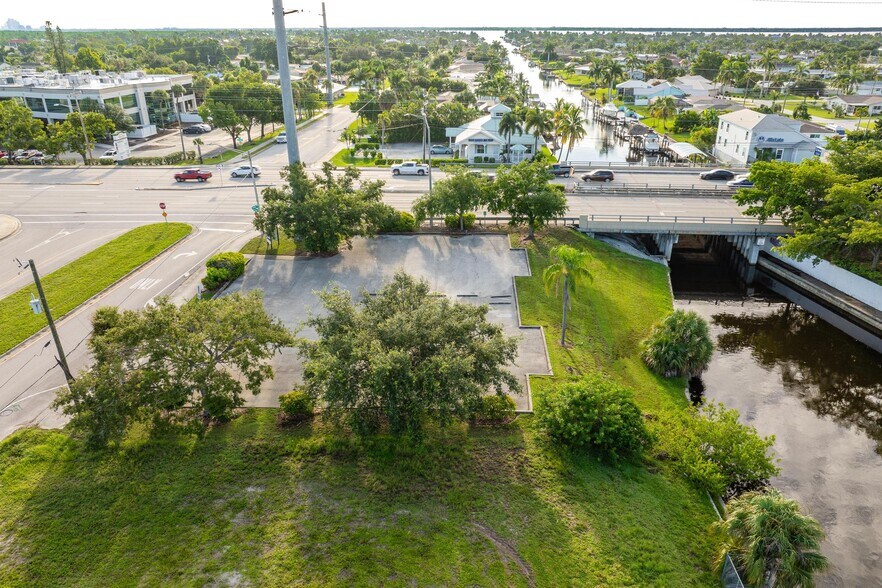 More Photos Of 1532 Shelby Pky, Cape Coral Land For Lease