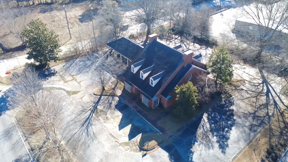 More Photos Of 3000 Highway 138 SW, Fayetteville Bank For Sale