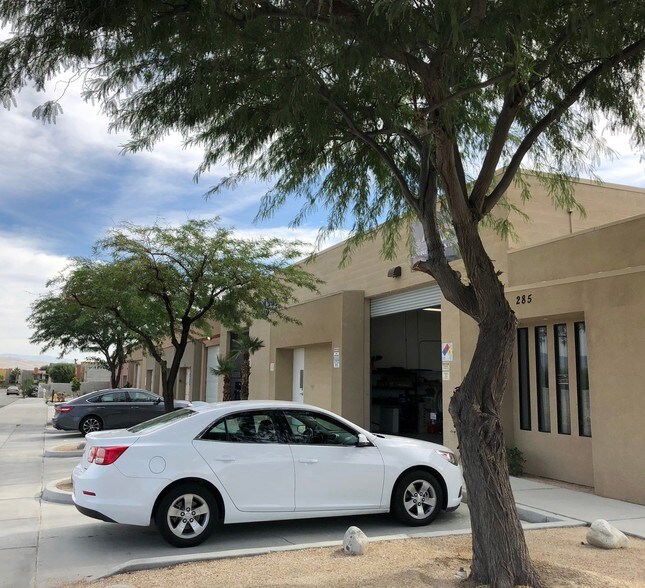 More Photos Of 285 W Radio Rd, Palm Springs Service For Sale
