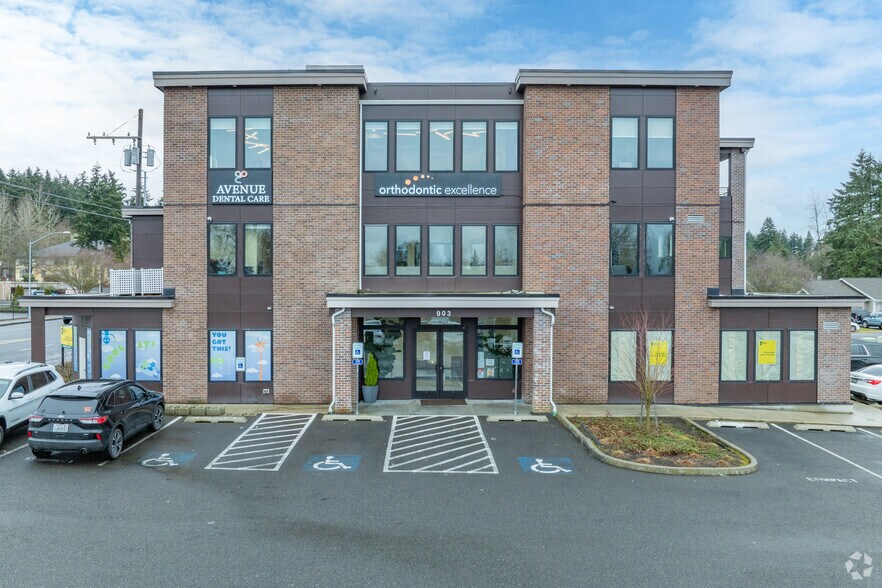 More Photos Of 903 40th Ave SW, Puyallup Office For Sale