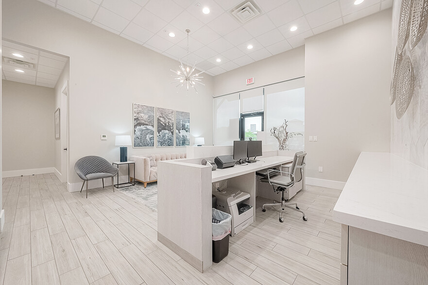 More Photos Of 23537 Kingsland Blvd, Katy Office For Sale