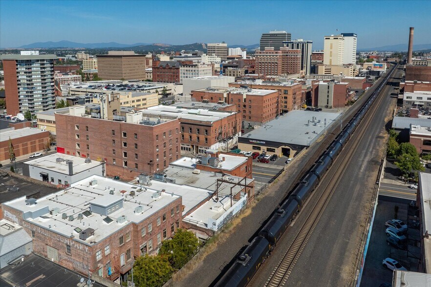 More Photos Of 124 S Jefferson St, Spokane Manufacturing For Sale