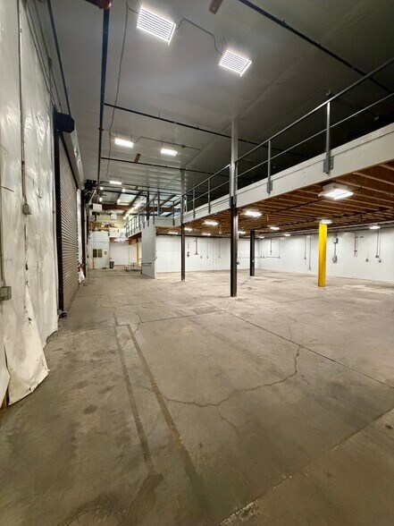 More Photos Of 2240 S Thornburg St, Santa Maria Manufacturing For Lease