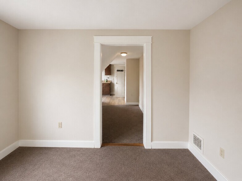 More Photos Of 1801 E Main St, Endicott Apartments For Sale