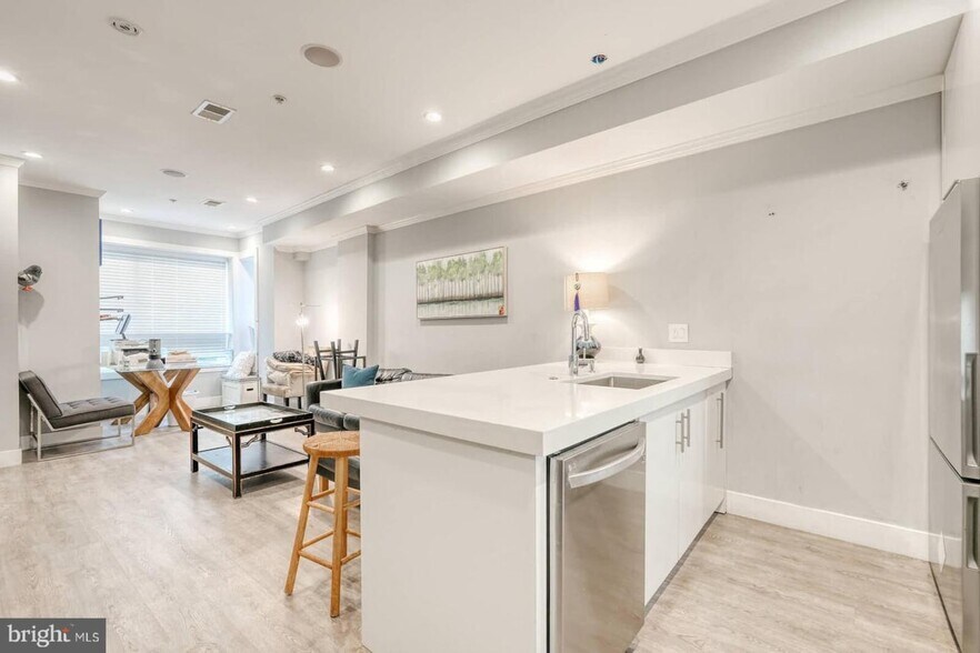 More Photos Of 1461 Chapin St NW, Washington Apartments For Sale