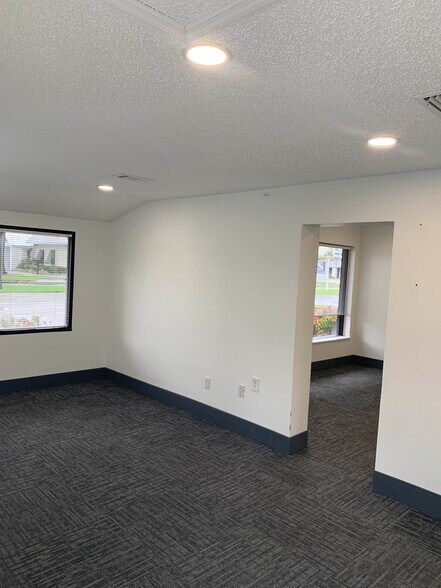More Photos Of 1430 Gene St, Winter Park Office For Sale