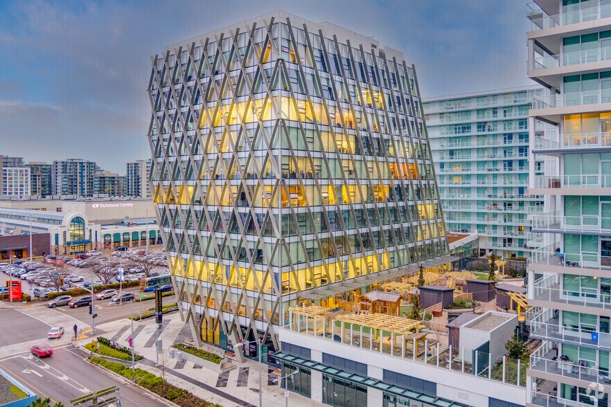 More Photos Of 6388 No. 3 Rd, Richmond Office For Sale