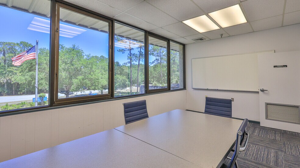 More Photos Of 2 Commerce Blvd, Palm Coast Warehouse For Lease