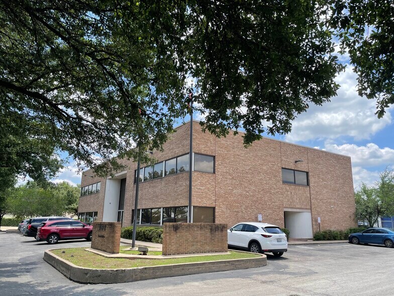 More Photos Of 4505 Burleson Rd, Austin Office For Lease